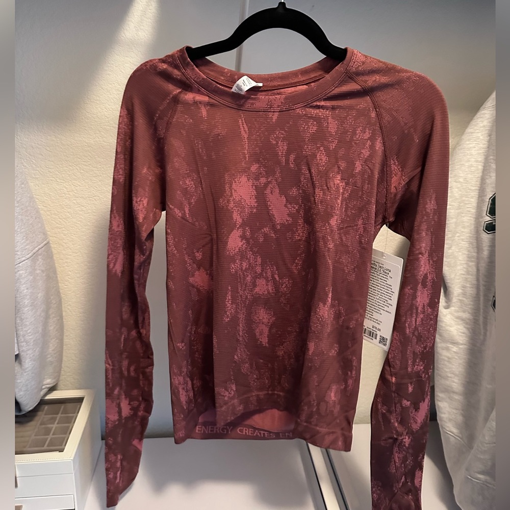 NEW swiftly tech long sleeve crop
